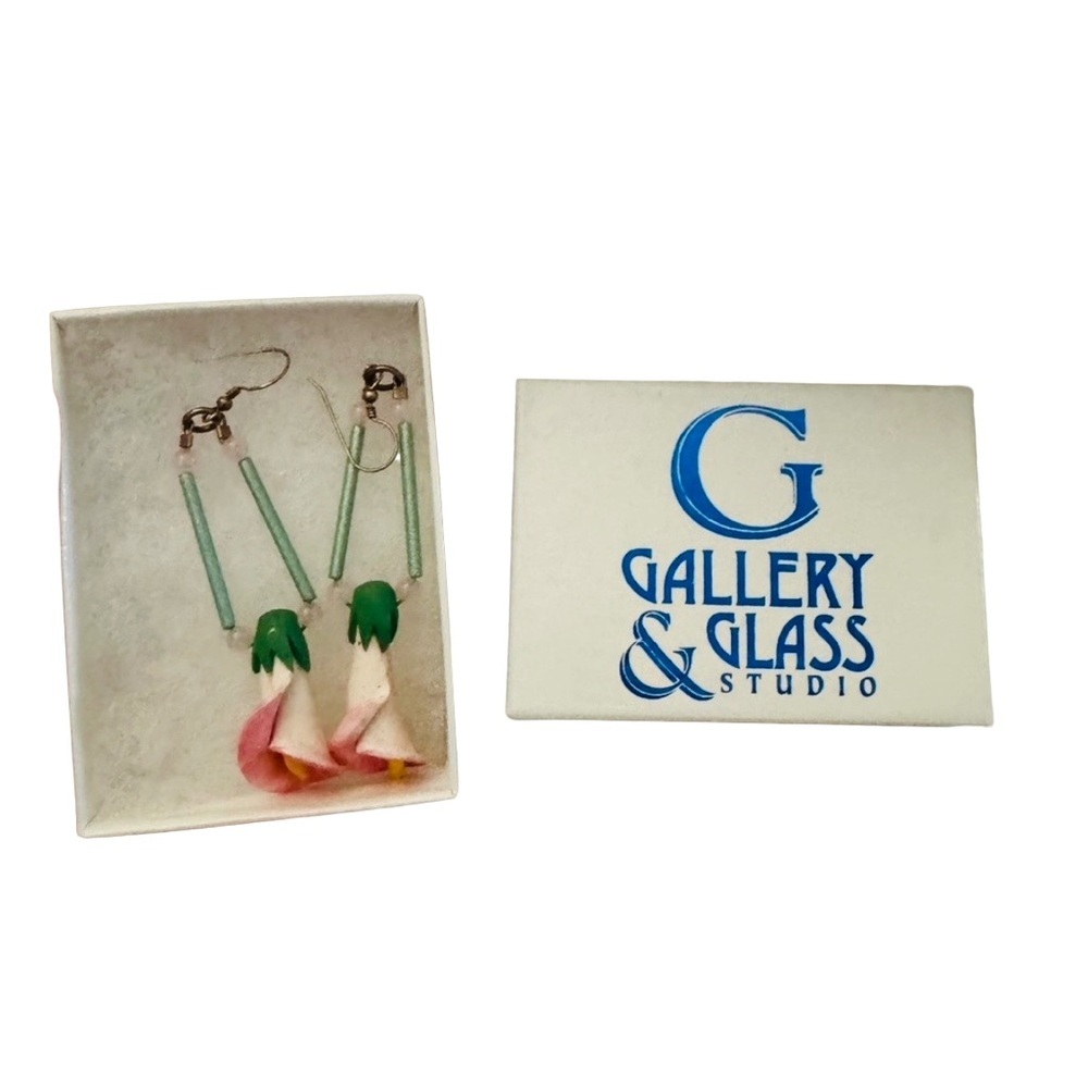 Handmade Calla Lily Earrings – Pink & Green Floral Dangle Jewelry